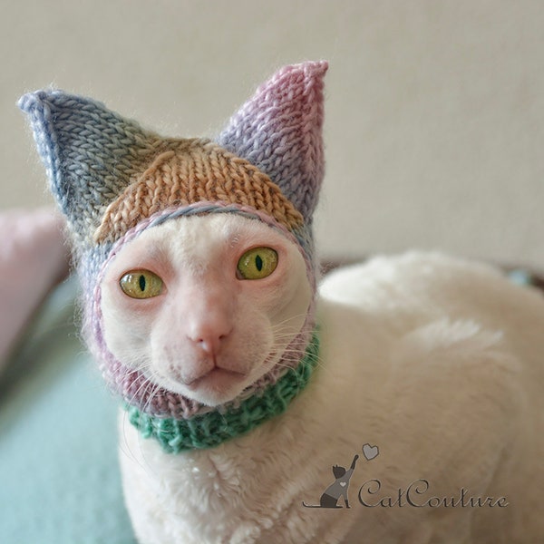 Cappello per gatto Orecchie che coprono cappello da gatto Cappello multicolore fatto a mano per gatti nudi Abbigliamento invernale per gatti sphynx o crnishrex Cappello per piccoli animali domestici