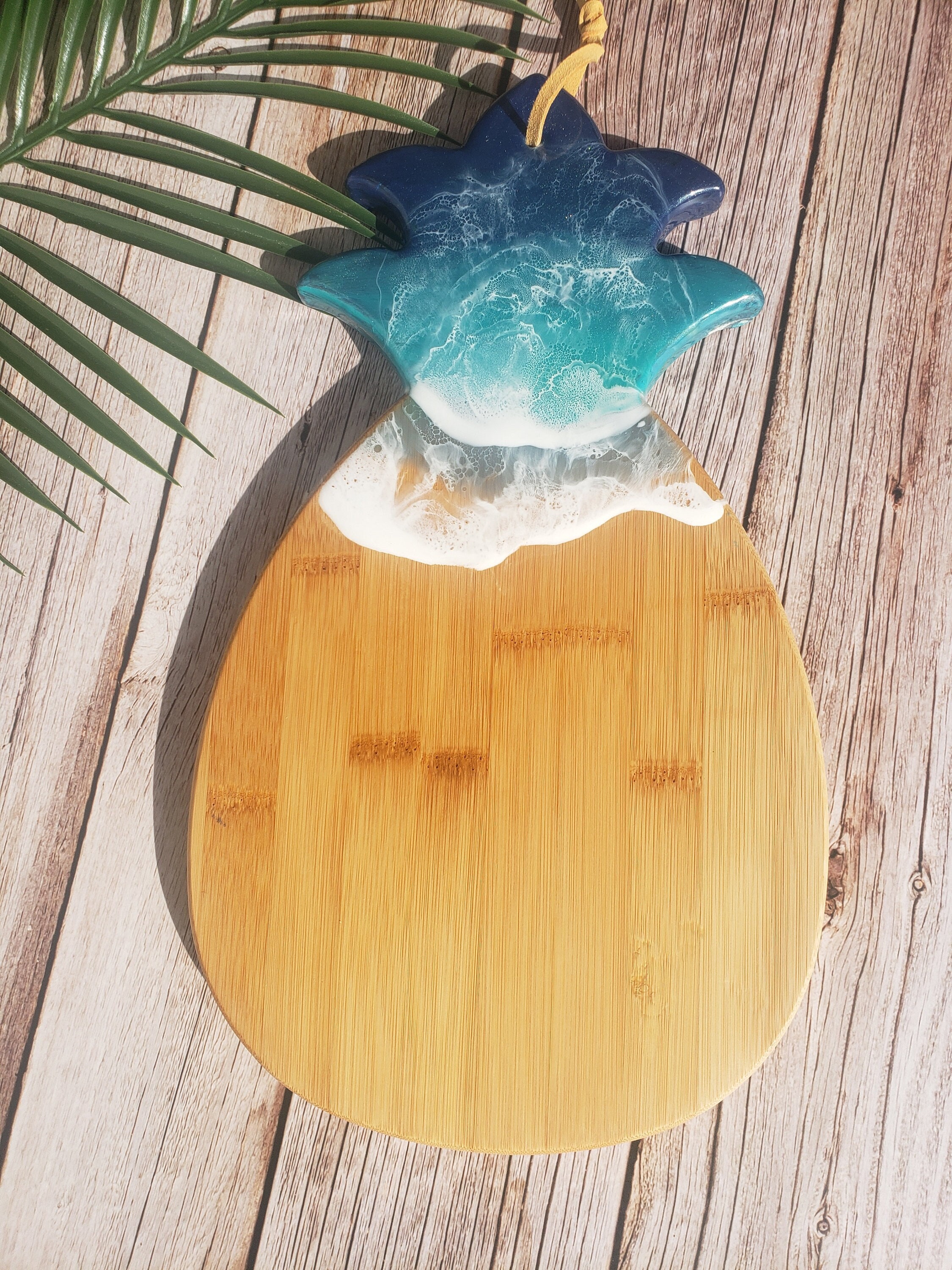 Pineapple Shape Cutting Board, Hardwood Serving Board, Two Styles, Handmade  Charcuterie Board 