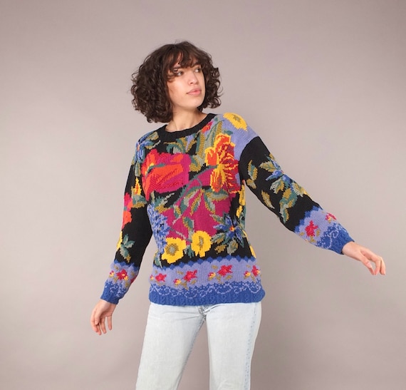 Vintage 80s Floral Chunky Hand Knit Cotton Pullove