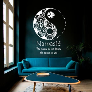 Las calcomanías de la pared Yin y Yang símbolo Namaste divino en mí honra a usted cita la meditación Yoga vinilo calcomanía pegatina home decoración murales S43