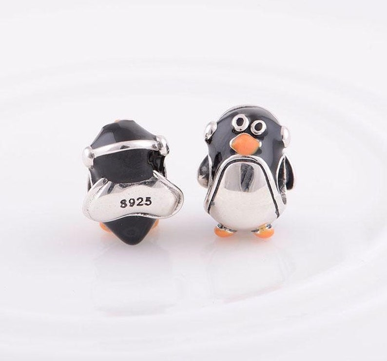 925 Sterling Silver a Cute Penguin charm for European Bracelets