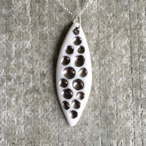 Marquise Diatom Pendant in Porcelain and Silver