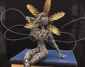 pics Simple Fairy Wire Sculpture fantasywire etsy