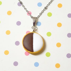 Cookie Charm Necklace, Food Jewelry, Polymer Clay Charm, Cookie neckalce, Black and White Cookie Necklace, New York Gifts, Gifts for foodie