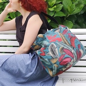 Große Strandtasche mit Reißverschluss, petrolblau bedruckte Wochenendtasche, handgefertigt, Geschenk für neue Mama