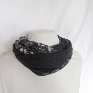 Loop dark blue