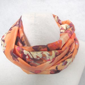 Schlauchschal, Loop, leicht,genäht aus Satin, bunt, Geschenk für Ehefrau