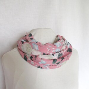 Loop scarf made of pure silk