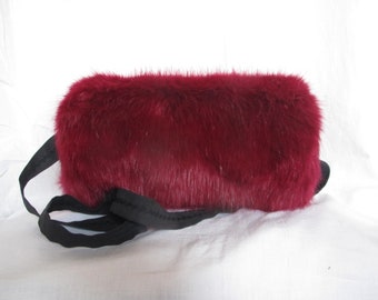 , hand warmer made of faux fur, fur immitate, bordeaux, red