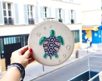 Sea turtle embroidery in sequins and Miyuki pearls