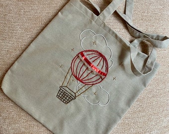 Totebag embroidered with hot air balloon beads