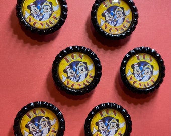 Cruise Captain Mickey Mouse & Minnie, BON VOYAGE magnets, Disney, Fish extender gifts, door magnets, pixie dust.  Magnet exchange, handmade.