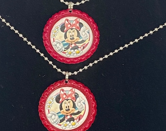 Minnie Mouse necklaces / set of (2) / bottle cap necklaces / party favors / fish extender gifts, cruise gifts, Disney cruise gift / Handmade