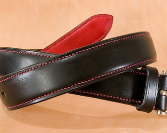 Custom hand-stitched black and red leather belt (32 mm) for men - Made in France