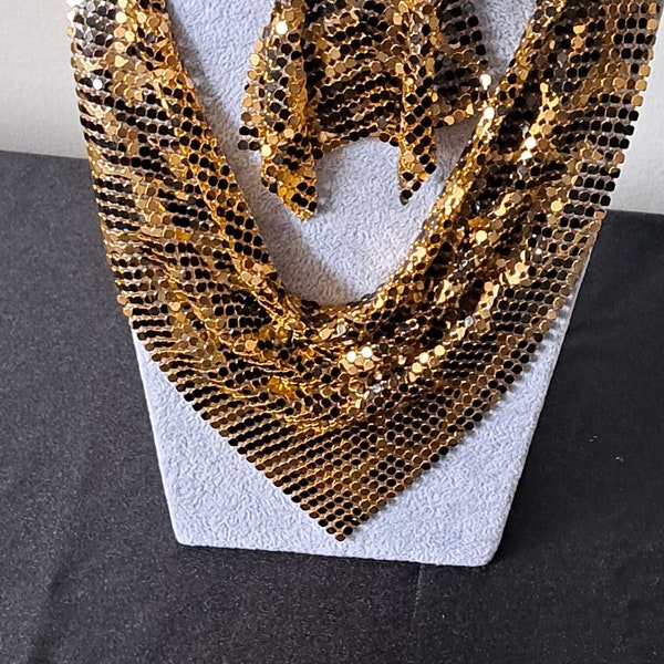 Statement shining slice metal gold colour leopard print bib necklace  and drop earring  wedding fashion jewellery  set