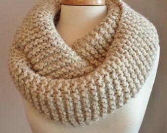 Super Chunky Garter Stitch Infinity Scarf. Hand Knit Garter Stitch Cowl. Chunky Oatmeal Scarf.