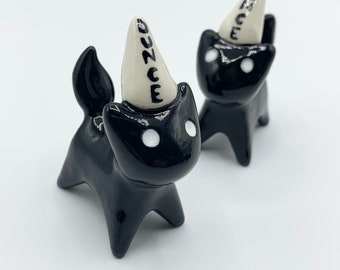 Silly Dunce Kitty Cat Ceramic Figurine