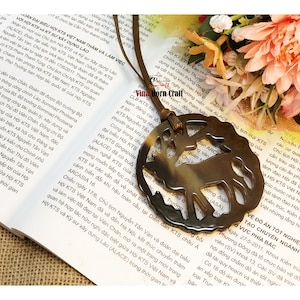 Buffalo Horn Pendants Natural image 1