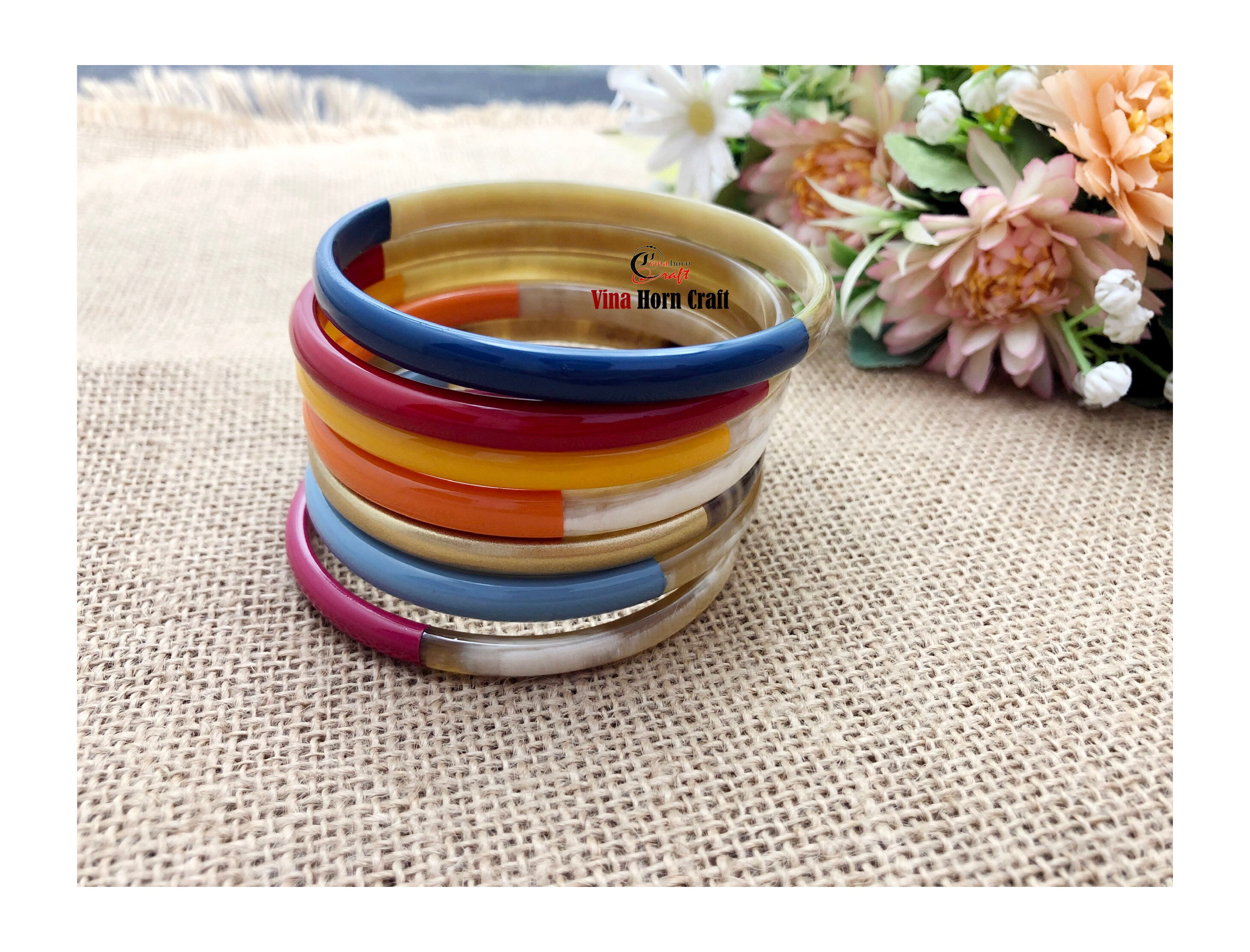 水牛のツノ バングル 指輪セット 7色の天然水牛の角ブレスレットセット - 7
