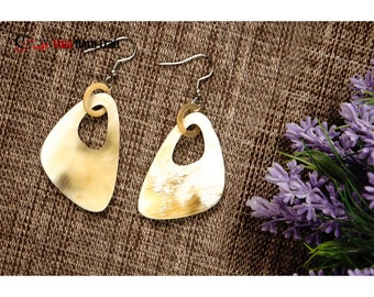 Horn earrings - horn earrings