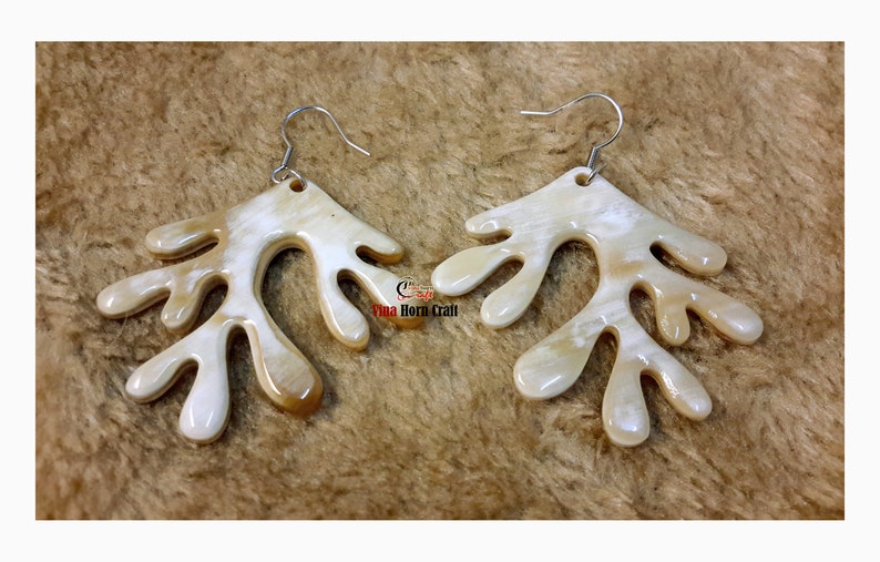 Horn earrings horn earrings image 2