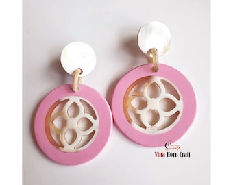 Orecchini in corno laccato - Orecchini Boho rosa