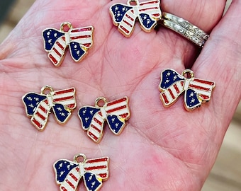 Enamel American flag charms, Bow shaped charms, cute bracelet charms, charm bracelet, jewelry making, 5 charms per pack
