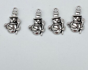 Snowmen charms, Tibetan style silver Christmas jewelry charms, snowman jewelry charm bracelets 10 per pack