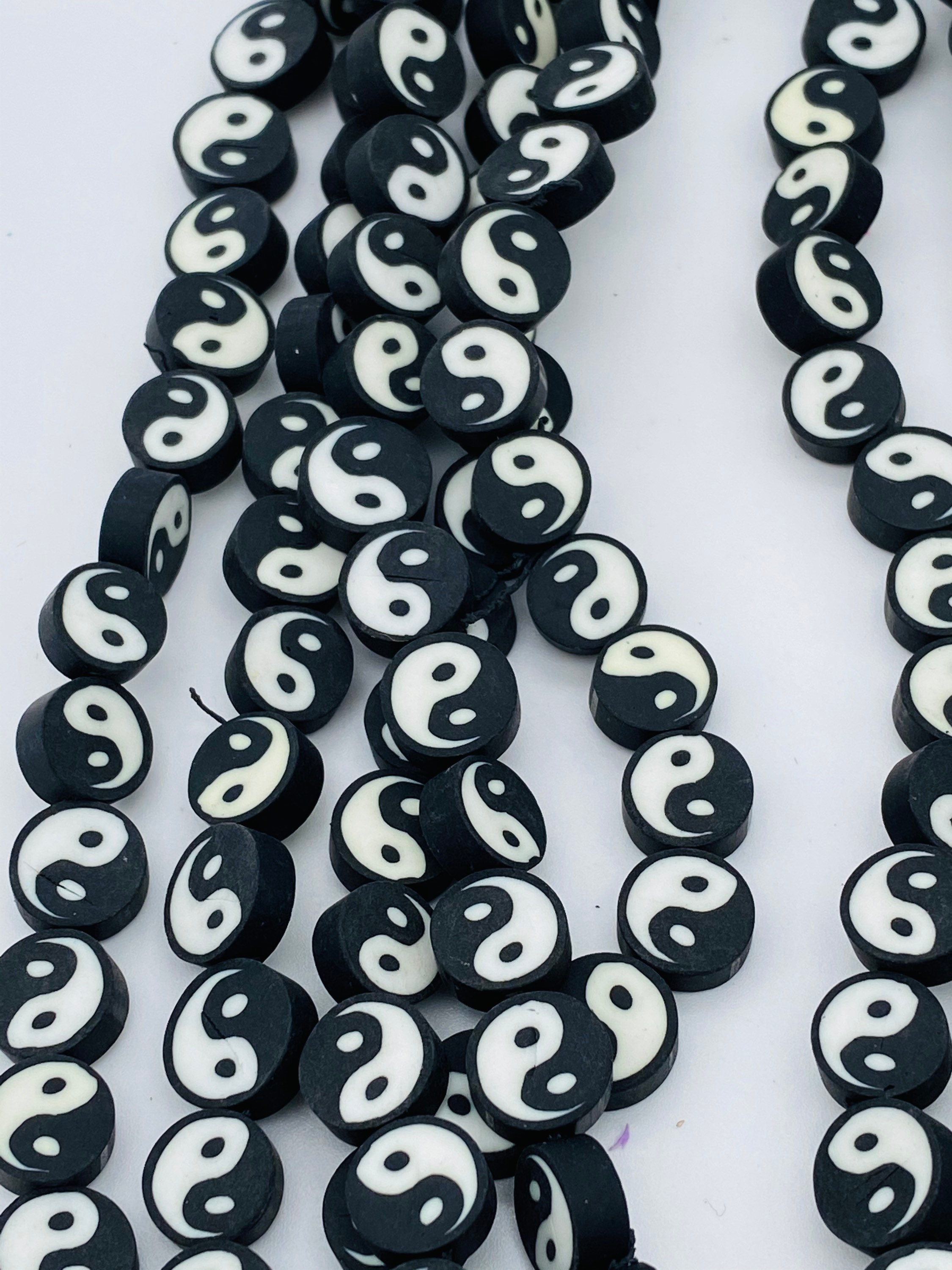 10mm Polymer Clay Beads Yin-yang Beads, Round Beads Jewelry Beads Black and  White Beads Cute Jewelry Beads Approximately 40 Beads per Strand 