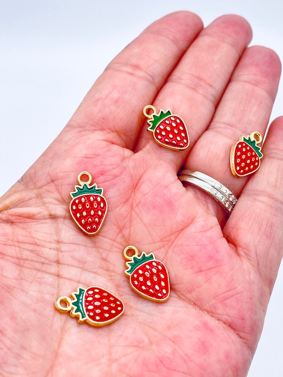 Strawberry Charms, Enamel Charms, Fruit Shaped Charms, Charm Bracelets, Jewelry  Charms Gold Charms 5 Charms per Pack 