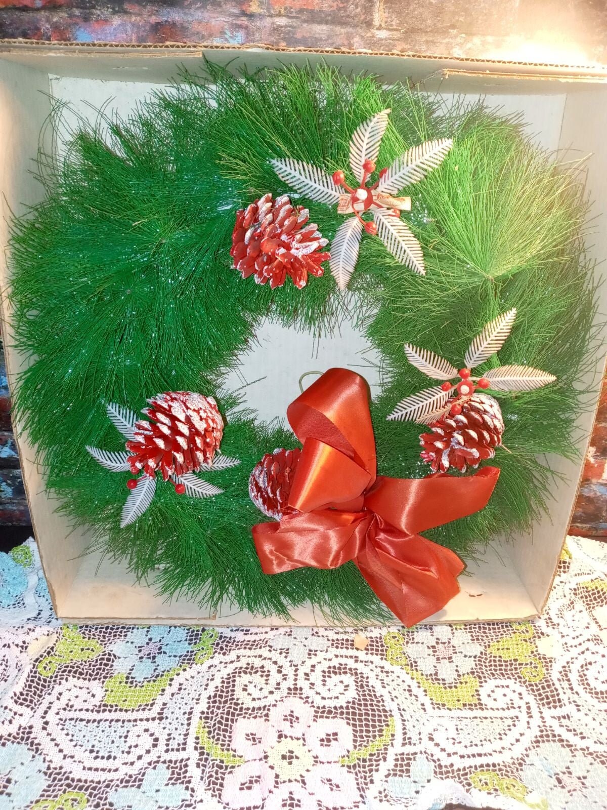 Vintage Christmas Novelty Wreath MCM Large Pine Cones and | Etsy