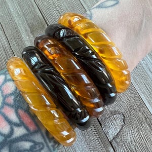 Bracelet Vintage En Bakélite Ambre Marbré - Bijou Rétro - Occasion