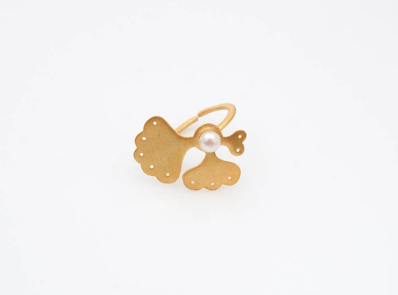 Unique Melio Jewels Gold Plated Freshwater Pearl Elegant Ring