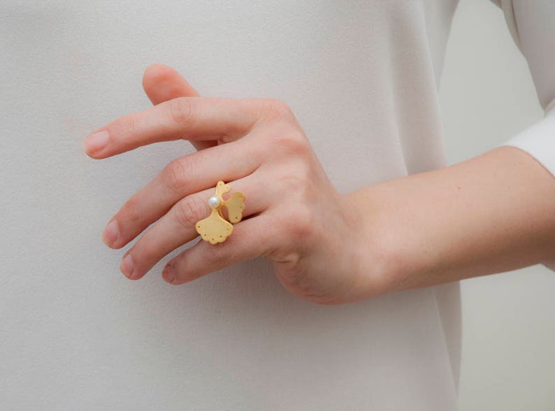 Unique Melio Jewels Gold Plated Freshwater Pearl Elegant Ring