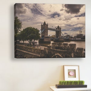 London England Tower Bridge River Thames Westminster Cityscape Landmark - Wall Art Decor Black Frame Canvas Print Gallery Wrap Ready to Hang