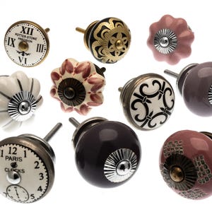 Hand-Painted Ceramic Door Knobs: Vintage Gold & Brass Fretwork, Set of 10