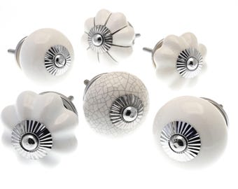 Keramische kastknoppen - witte dressoirknoppen, craquelé, bloem, rond - meubelbeslag