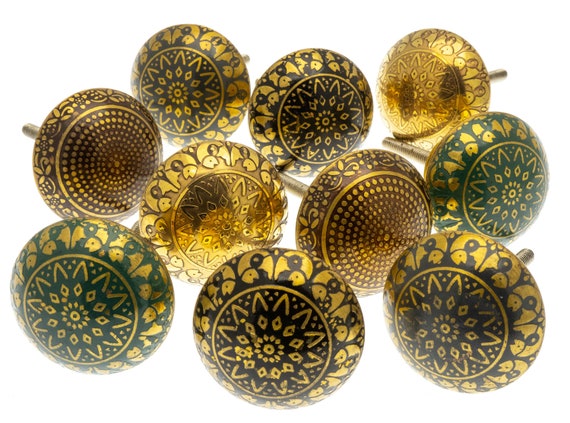 Door on sale knobs wardrobe