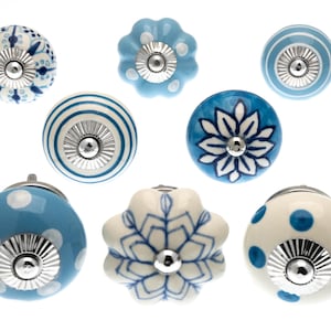Handbemalte Keramik Schrank Knöpfe: Hellblau Crackle, Flecken, Streifen - Set von 8 Bild 3