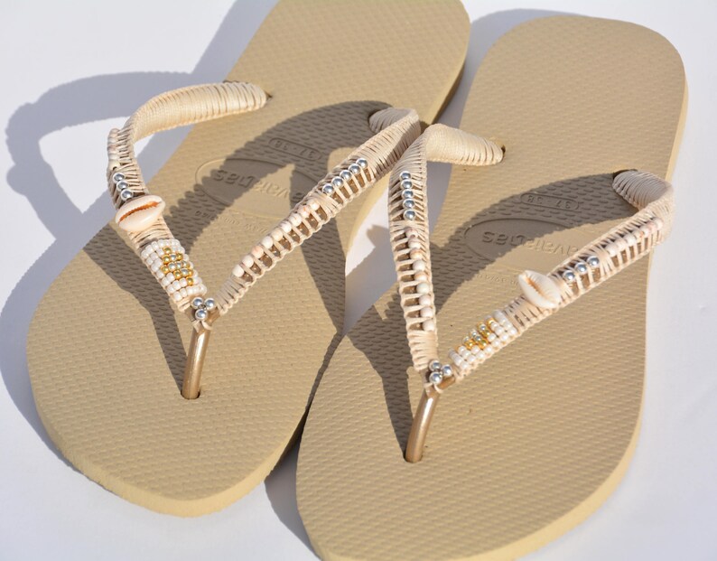 Havaianas Slim Hardware Flip Flops Gold | 365ist