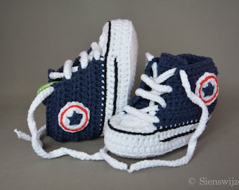 Blue baby sneakers, Crocheted baby booties, Handmade baby shoes, 3-9 months