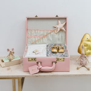 roze leren geheugendoos | Cadeau 2e verjaardag | gepersonaliseerde herinneringskoffer | aandenkendoos | vintage koffer | baby geheugen koffer