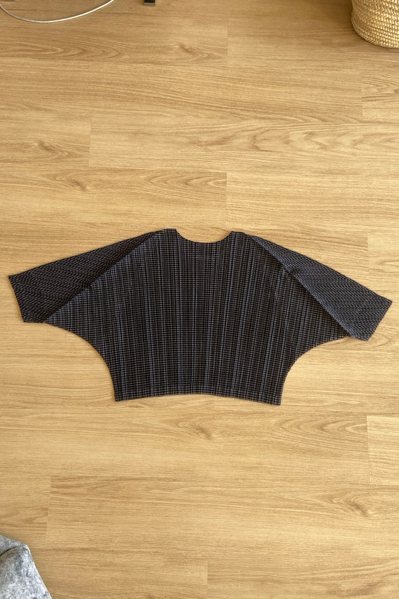 pleats please Issey Miyake