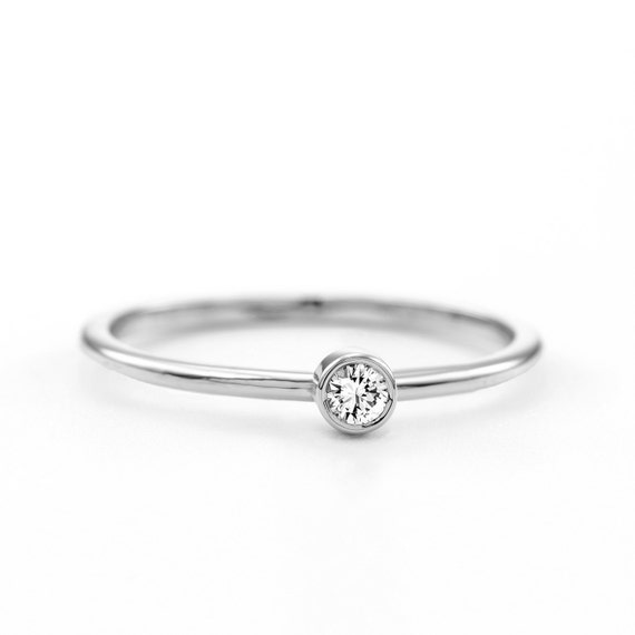 minimalist diamond ring / dainty diamond ring / small diamond ring / tiny diamond ring / dainty ring / rose gold ring / simple diamond ring