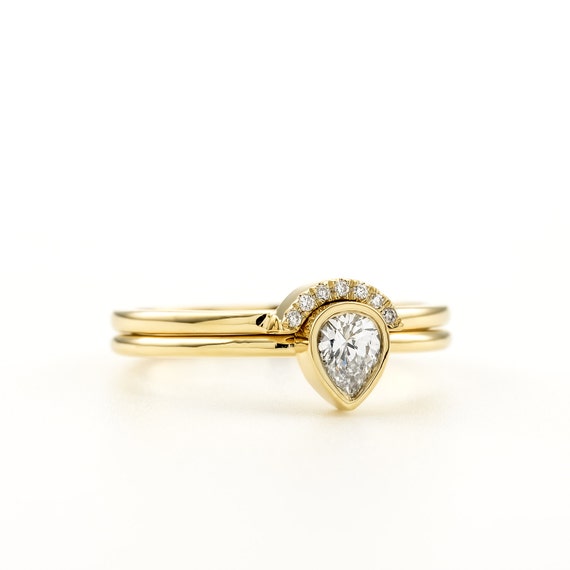 Pear Engagement Diamond Ring Set ~ Pear Diamond Ring ~ Dainty Pear Ring Set ~ Minimalist Pear Bridal Set ~ Thin Pear Engagement Set