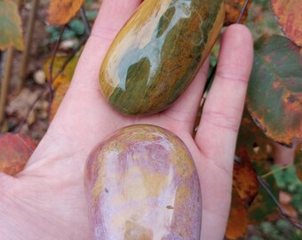 Kabamby Ocean Jasper Pair of Palm Stones