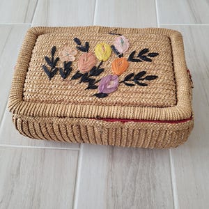 Vintage Wicker Sewing basket Box Floral Raffia Straw design