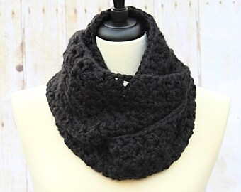 Chunky Infinity Scarf, Black Infinity Scarf, Black Loop Scarf, Black Crochet Scarf, Chunky Scarf, Black Scarf,Black Women's Scarf,THE ALBANY