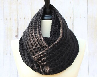 Black Infinity Scarf, Chunky Infinity Scarf, Black Loop Scarf, Black Scarf, Chunky Crochet Scarf, Black Women's Scarf, THE HENSLEY