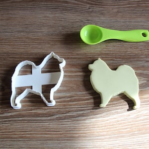 Samoyed Cookie Cutter Dog Breed Treat Cutter puppy cupcake toppers